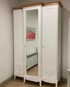 Шкаф "Римини" 3-х ств. с ящиками и зеркалом