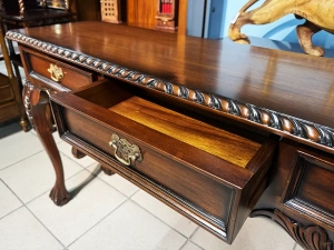 Консоль с 3 ящиками Chippendale MSU.59R купить в интернет магазине Мебельный Салон. Звоните +7 495 743 46 14