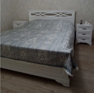 Кровать "Лирона" из массива ML.1 купить в интернет магазине Мебельный Салон. Звоните +7 495 743 46 14